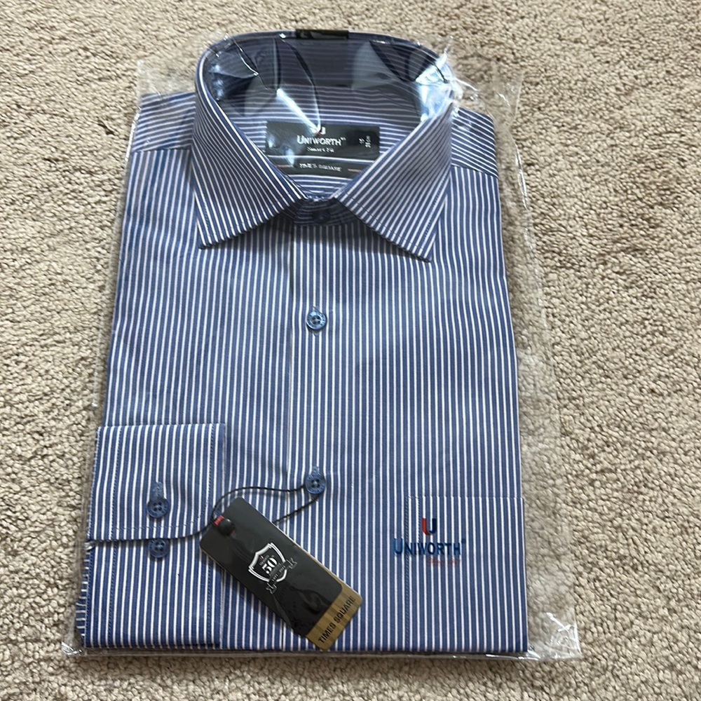 Uniworth men's dress shirt
